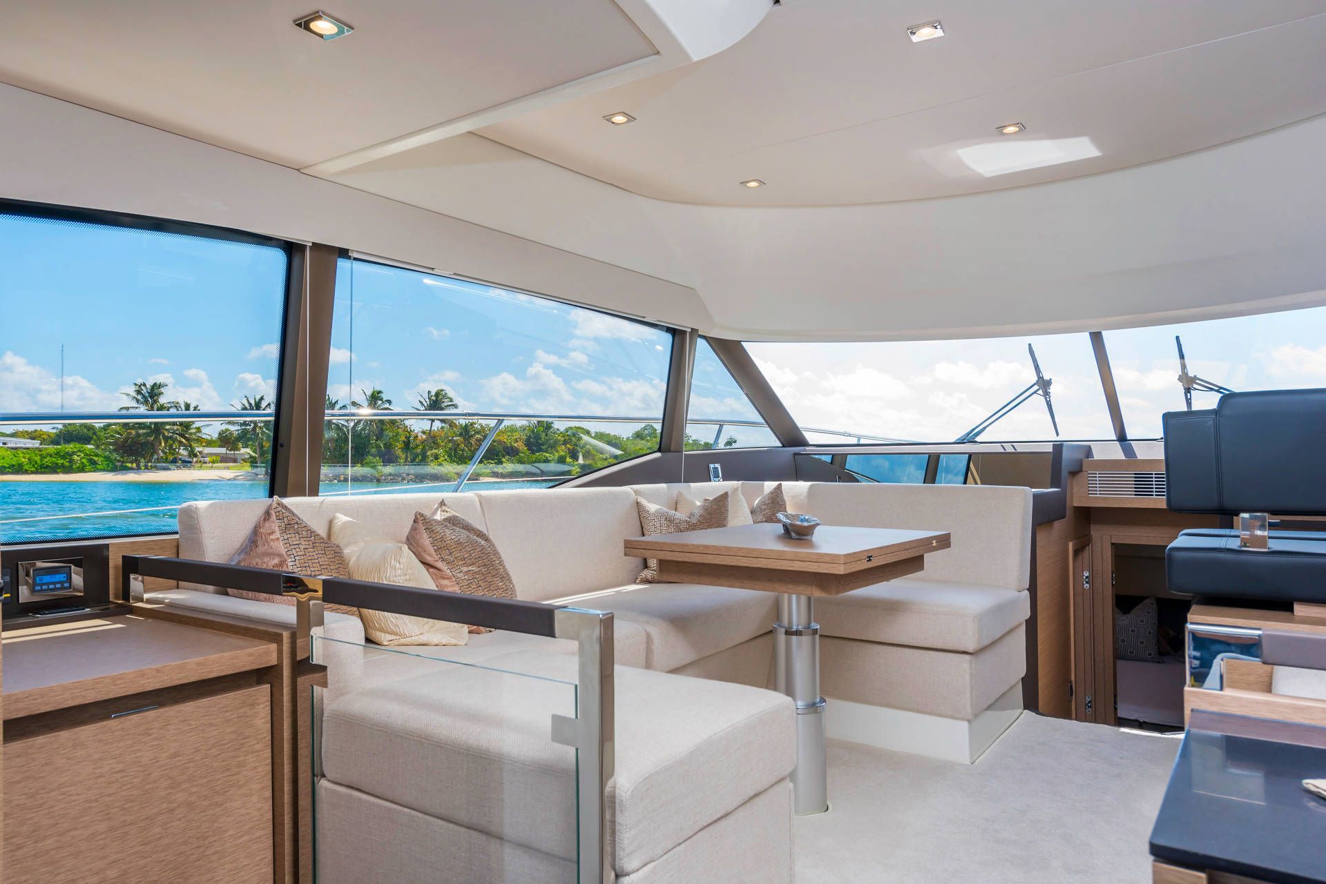 PRESTIGE 460 FLY